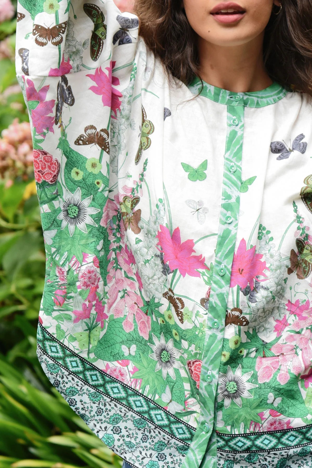 CURATE | EMBRACE THE PRESENT SHIRT - FLORAL BORDER