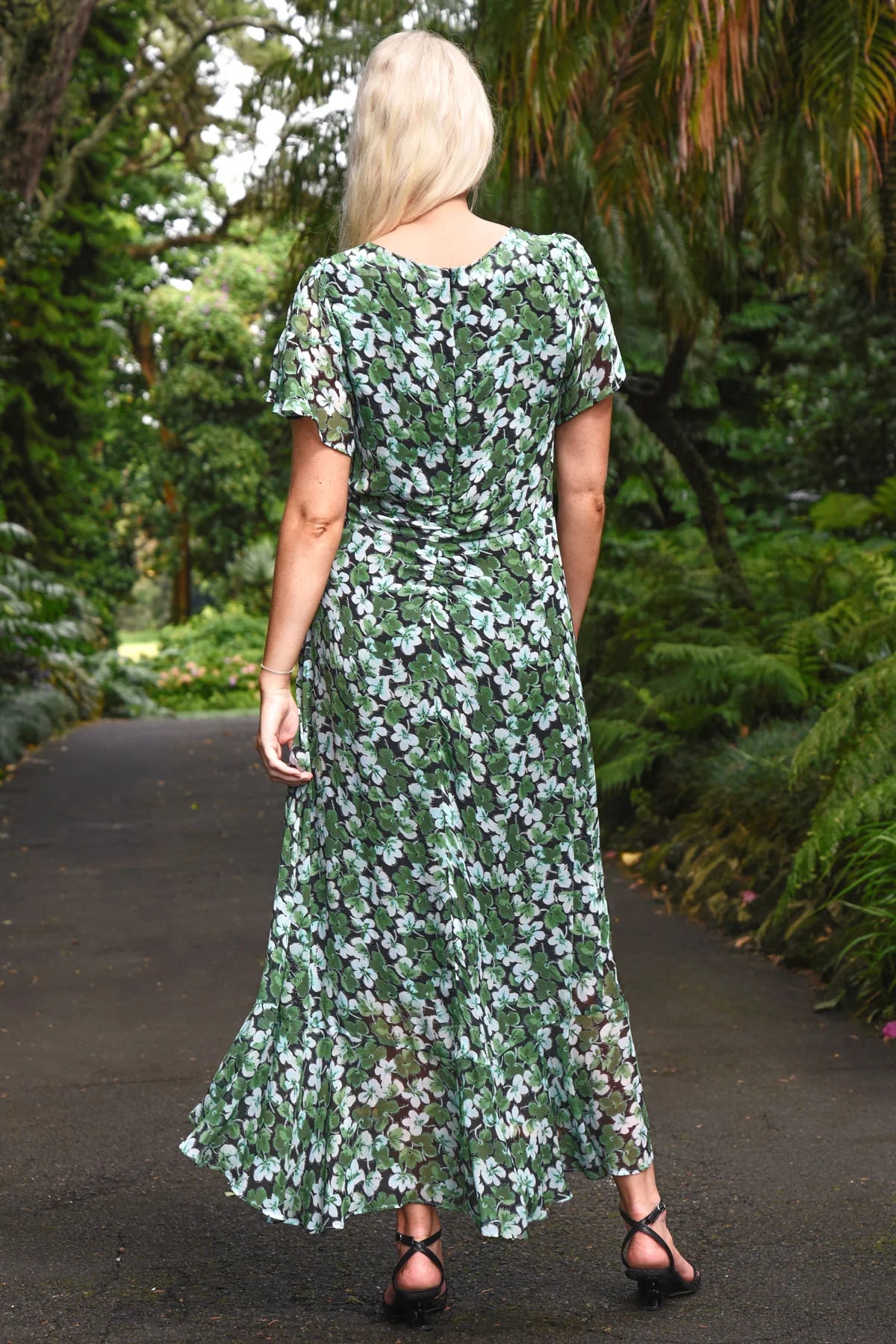 CURATE | IT'S A NEW DAY DRESS - GREEN FLORAL