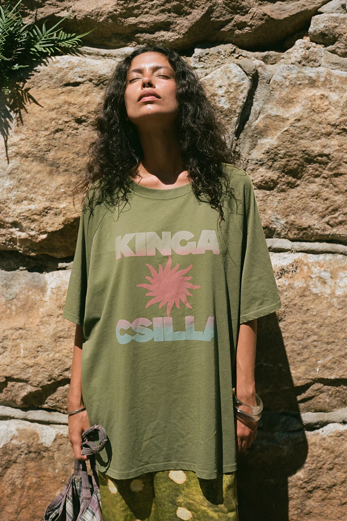 Kinga Csilla | Olive Sunset Tee