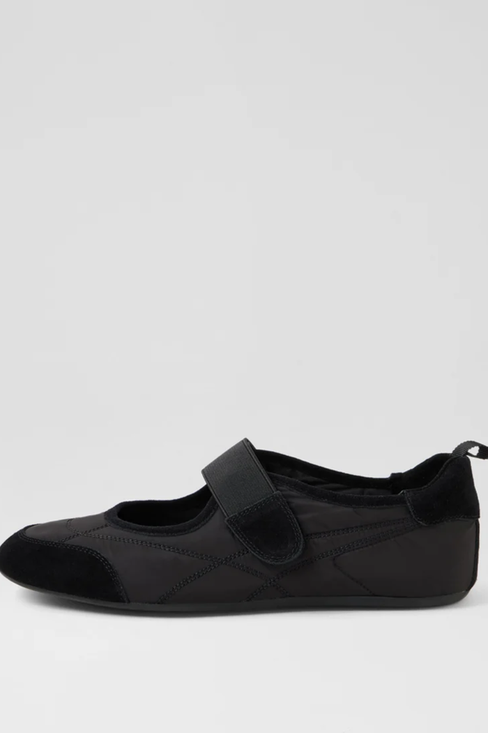 Django & Juliette | Britas Black Suede Fabric Flat Shoes