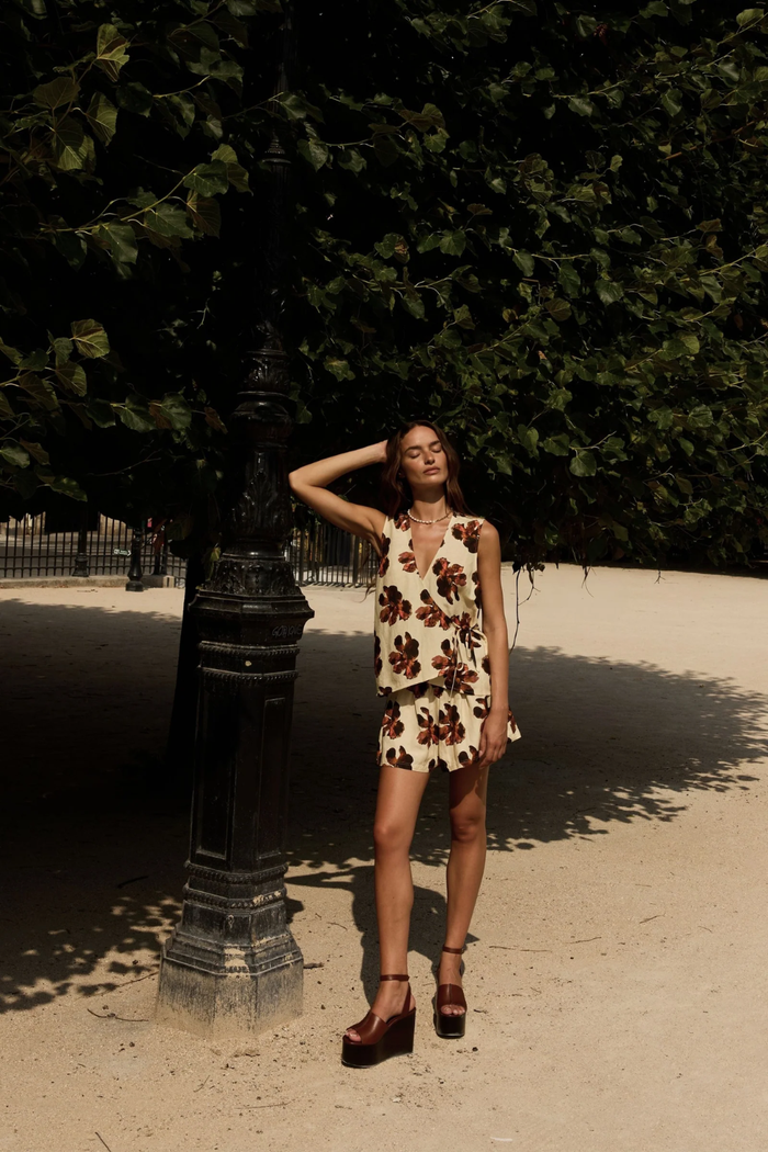 SUMMI SUMMI | V NECK MNI DRESS - BUTTER FLEUR