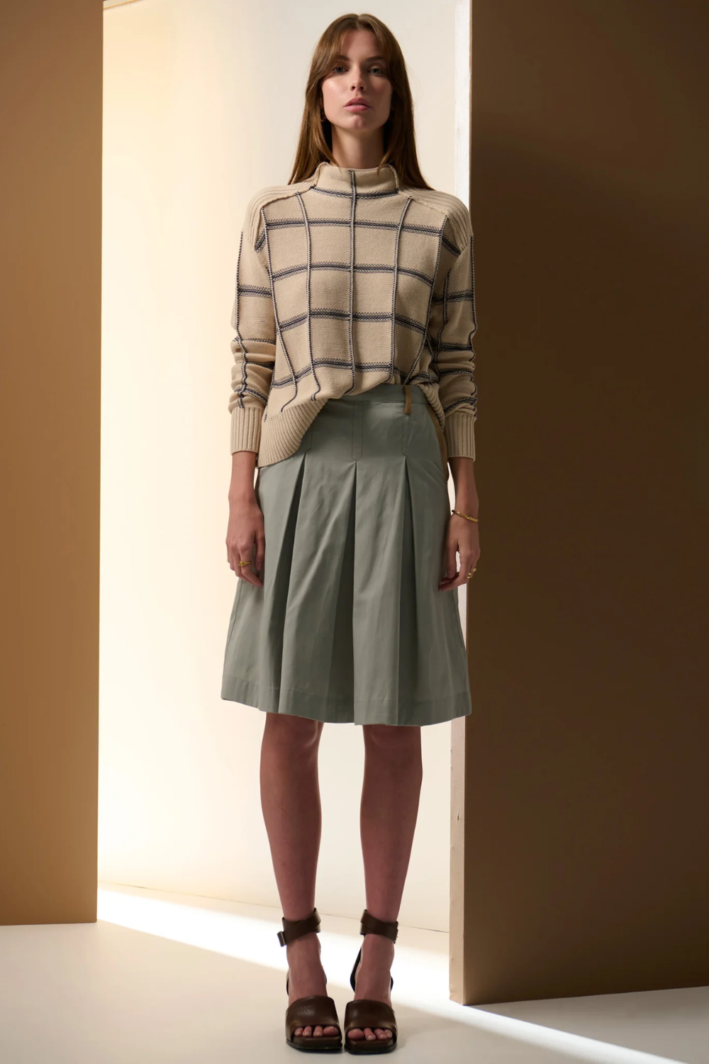 POL | SABLE FUNNEL NECK KNIT - PEBBLE/INK