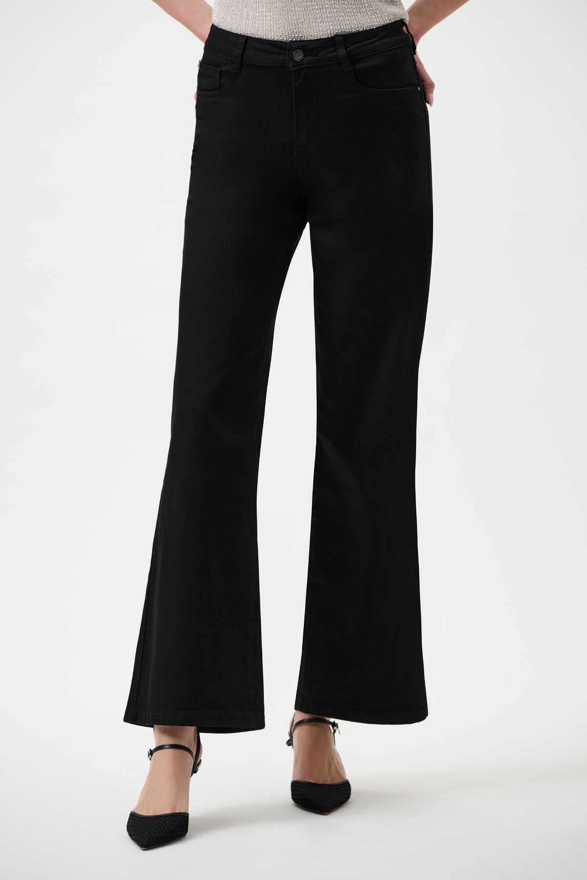 Joseph Ribkoff | Goldie | Classic Wide-Leg Stretch Jeans - Black251968BCO