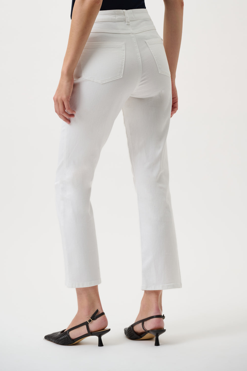 Joseph Ribkoff Margot Classic Straight Leg Jeans in White