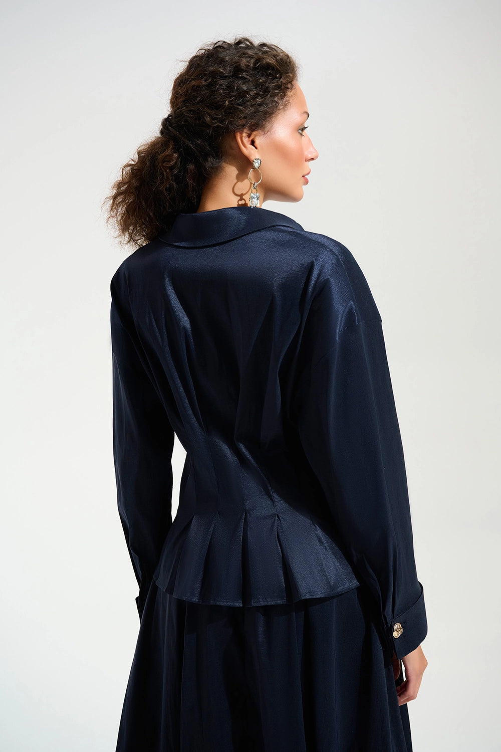 Joseph Ribkoff | Signature | Stretch Taffeta Fit And Flare Blouse With Chain Link Button Cuffs - Midnight Blue 261742
