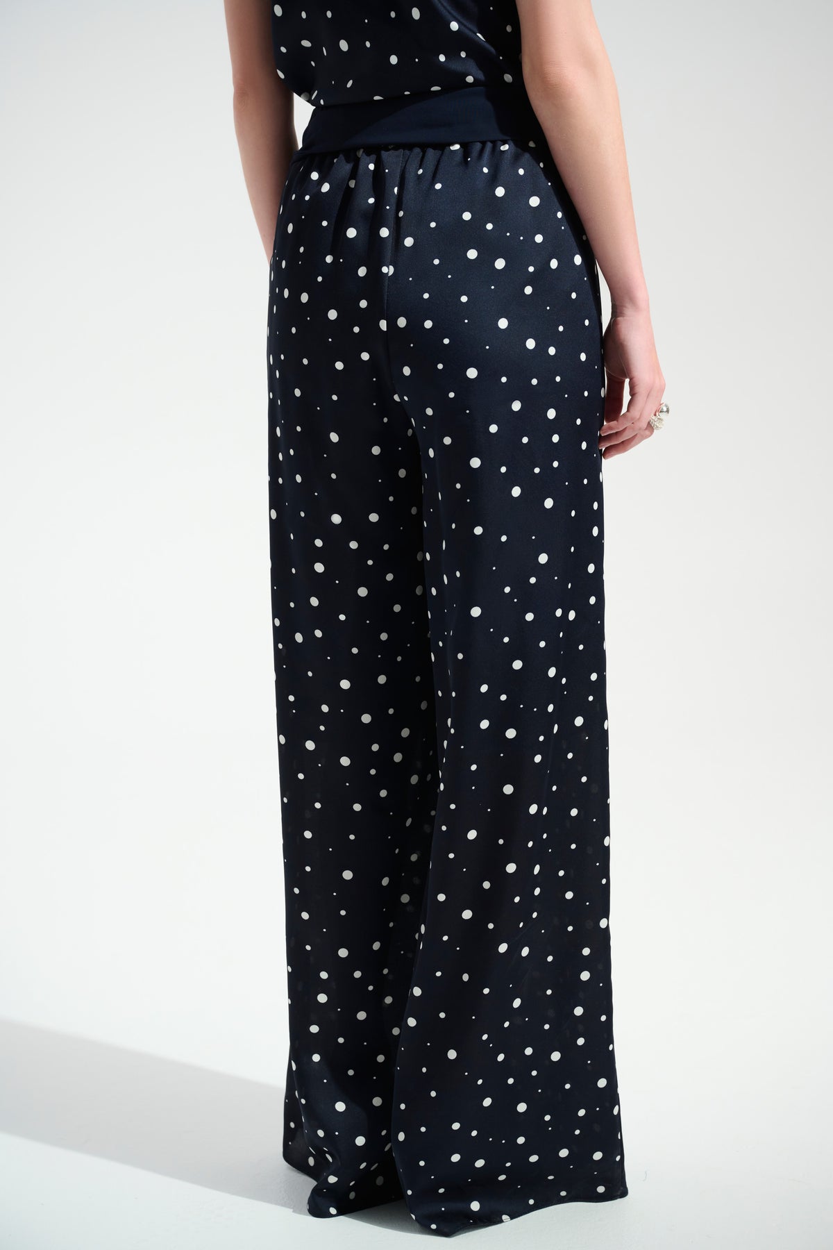 Joseph Ribkoff | Signature | Satin Dot Print Wide Leg Pants With Contrast Sash 261772