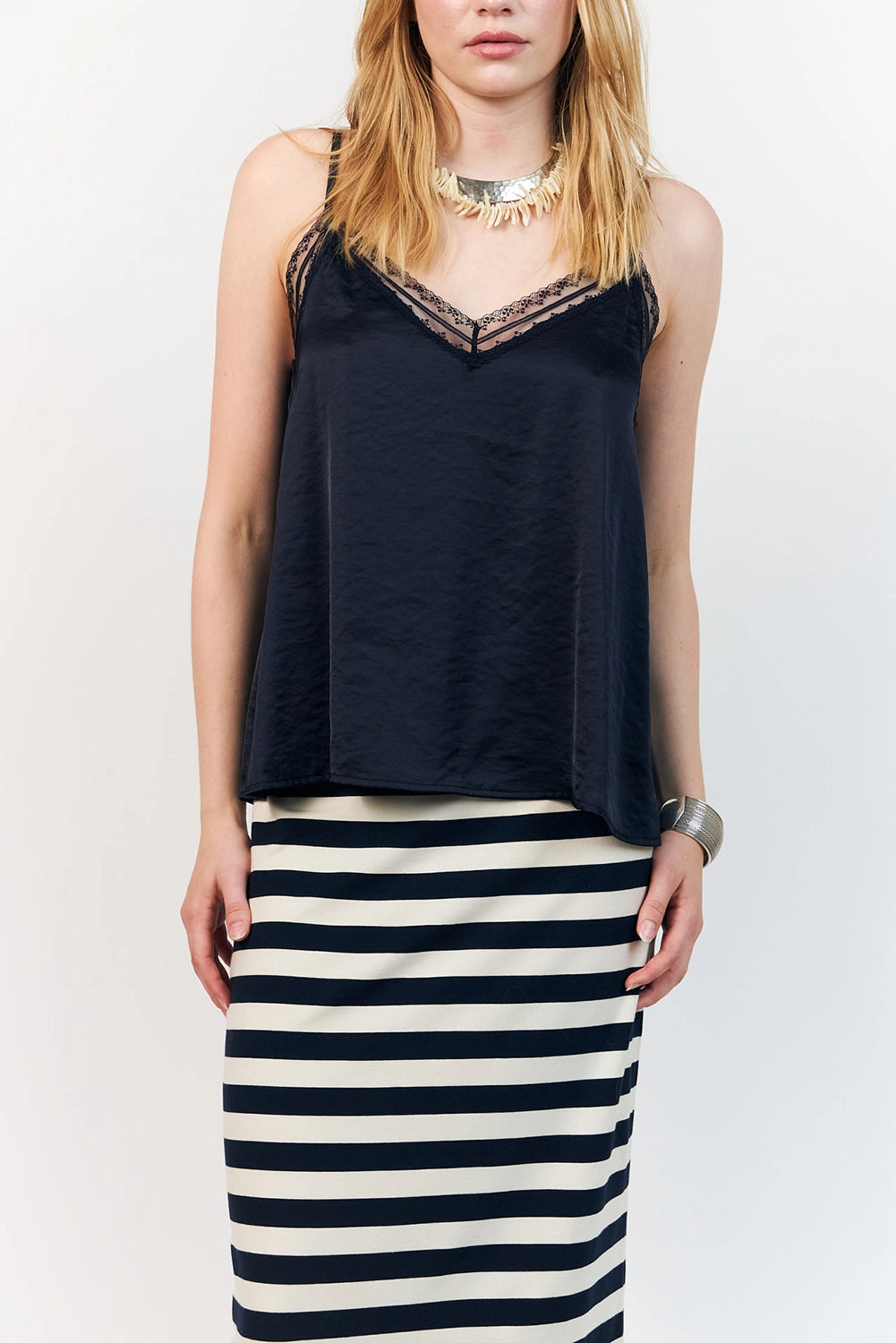 Lollys Laundry | VianeLL Top SL - Dark Blue