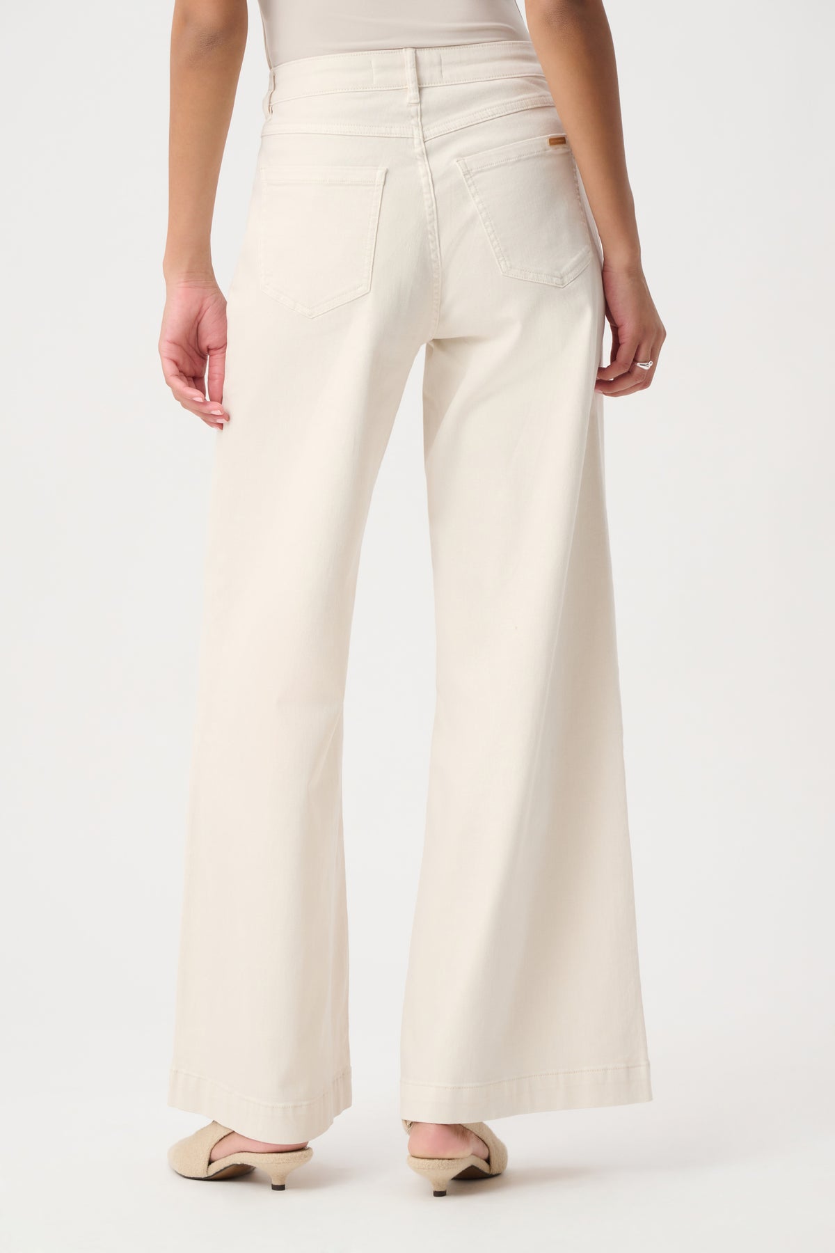 Joseph Ribkoff | Featherweave Denim Palazzo Jeans - Birch 264912
