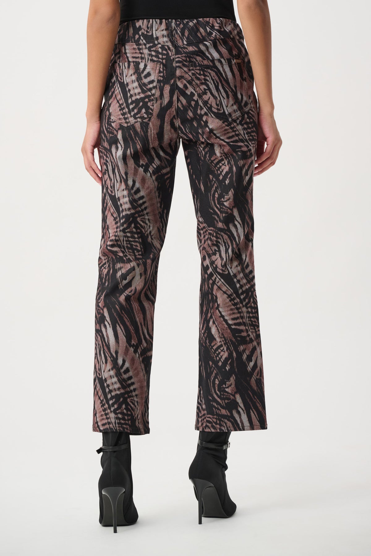 Joseph Ribkoff | Abstract Print Pull-On Jeans - Black Multi 264914