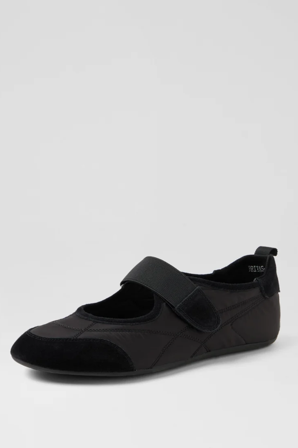 Django & Juliette | Britas Black Suede Fabric Flat Shoes