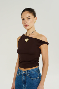 SUMMI SUMMI | OFF SHOULDER TWIST TOP - CHOCOLAT