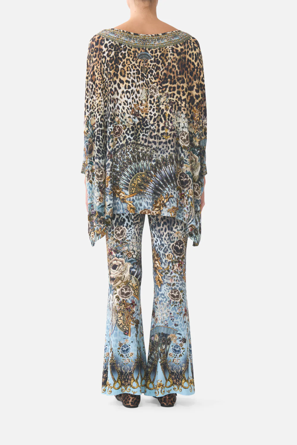 CAMILLA | FIESTA, SIESTA, REPEAT SCOOP NECK SLOUCH TEE