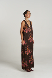 SUMMI SUMMI | V NECK MAXI - CHOCOLAT PETALS