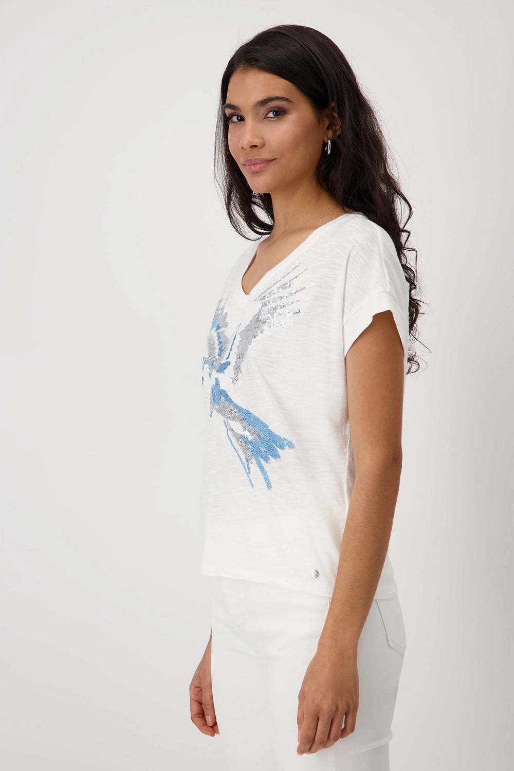 MONARI | T-SHIRT WITH SEQUIN PARROT - OFF WHITE 409149