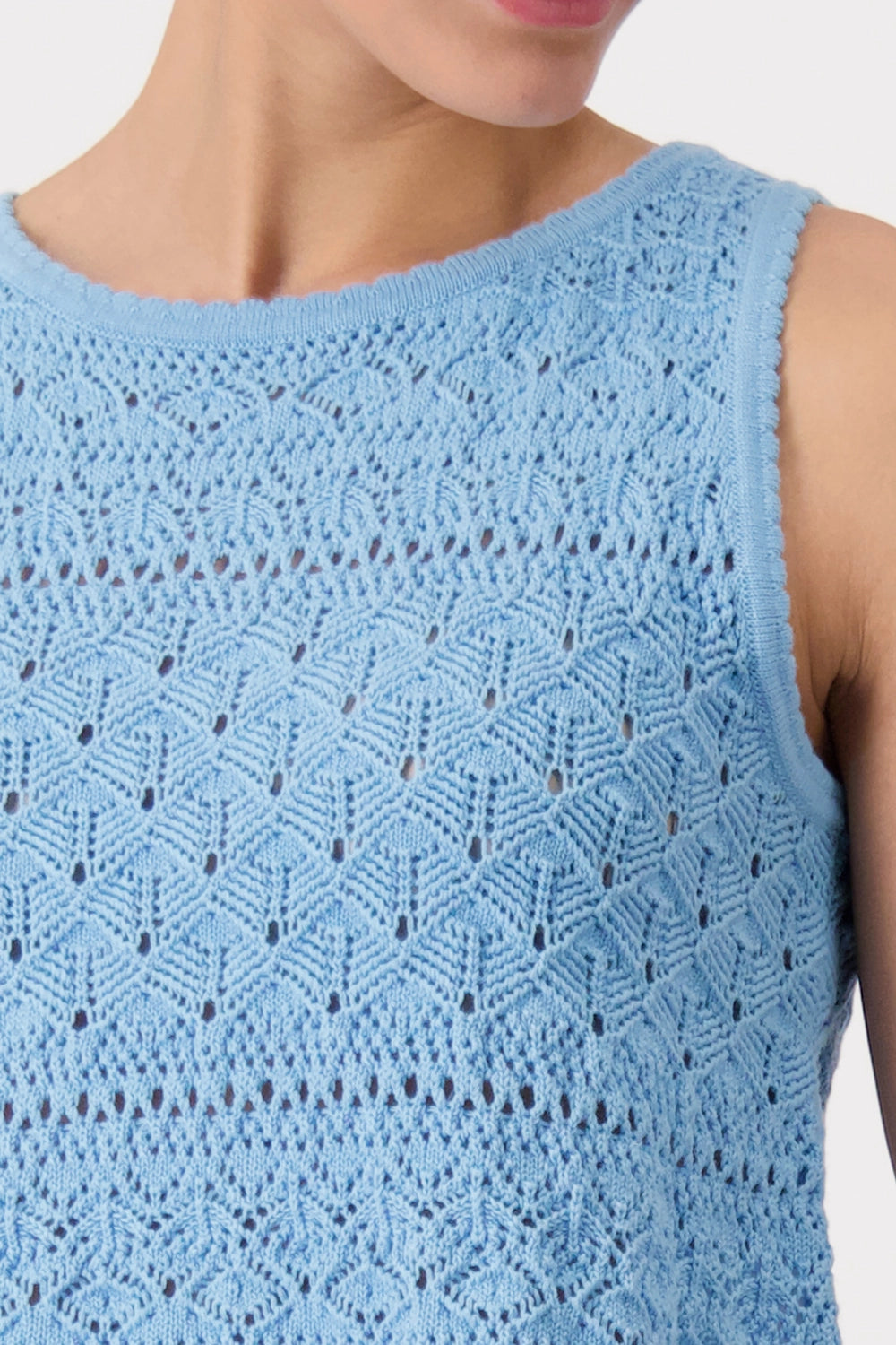 MONARI | AJOUR KNITTED TOP - SPRING WATER 409525