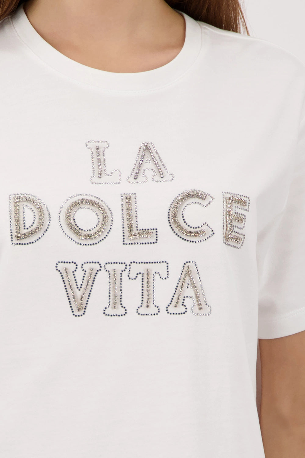 MONARI | T-SHIRT WITH DECORATIVE LETTERING - OFF-WHITE 410183