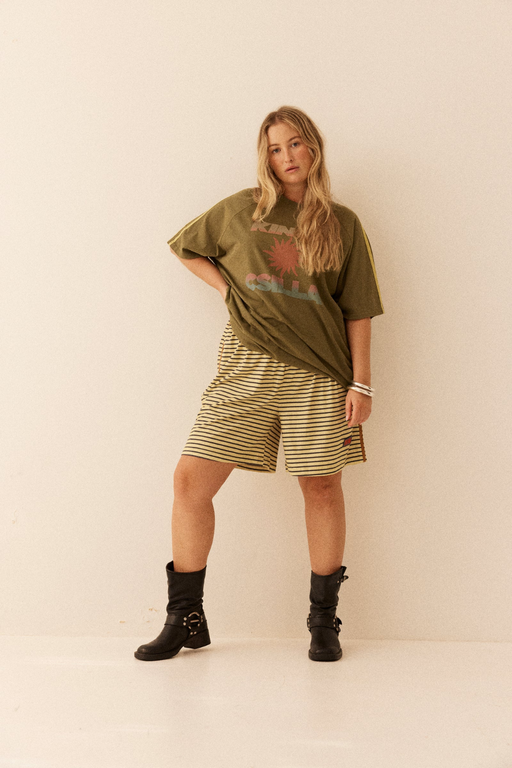 Kinga Csilla | Olive Sunset Tee