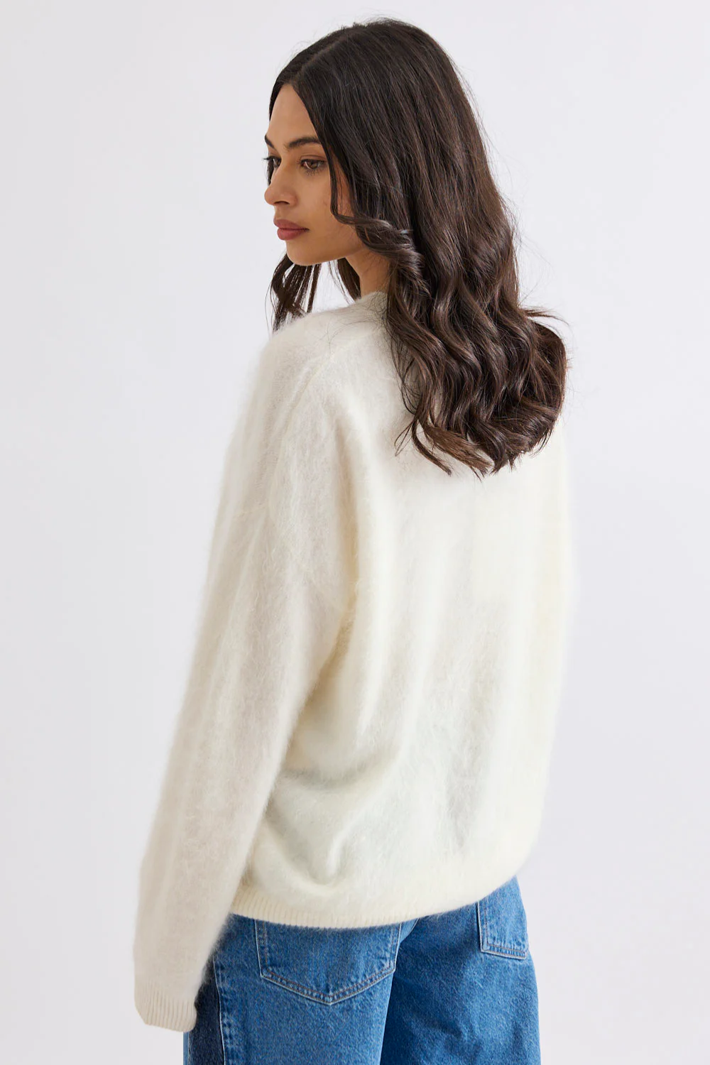 Mia Fratino | Edith Crew - Polar