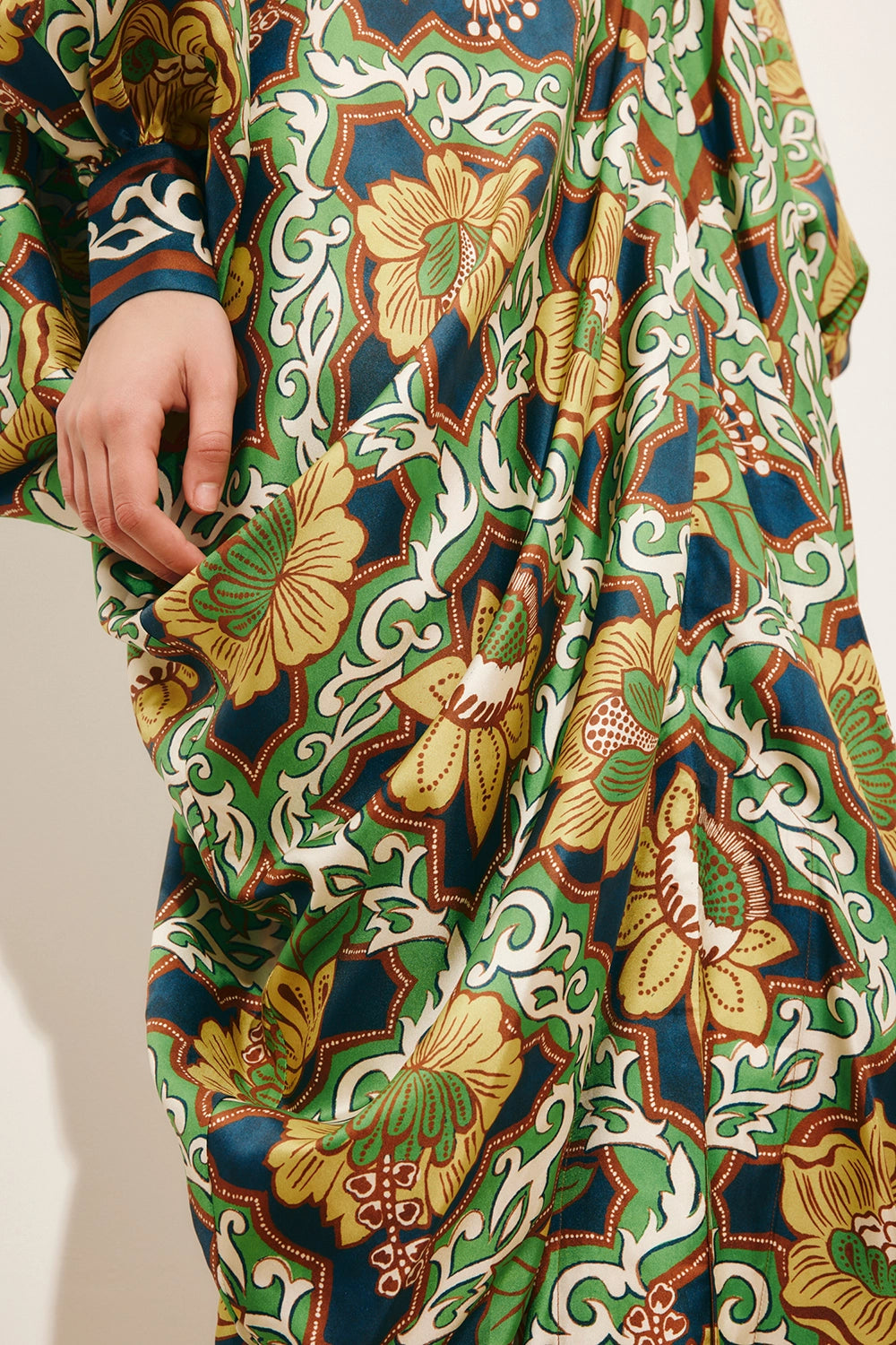 ALÉMAIS | LIANA V NECK SILK MIDI DRESS