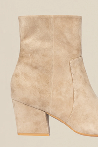 ZOE KRATZMANN |PENCHANT BOOT | TRUFFLE SUEDE