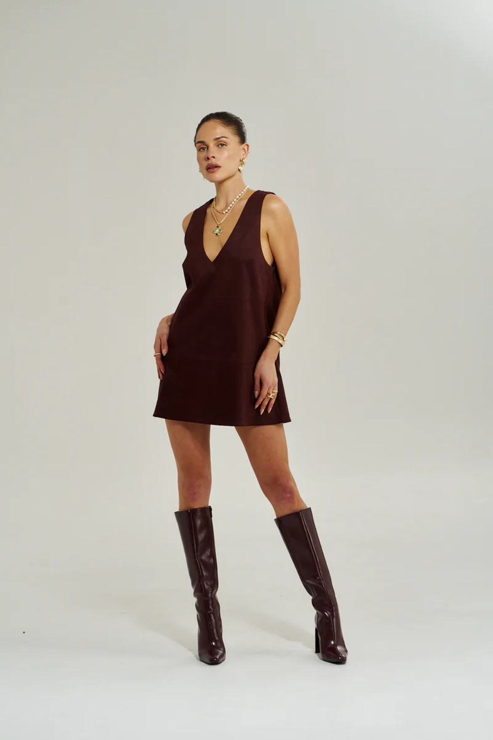 SUMMI SUMMI | V NECK MINI DRESS - SYRAH
