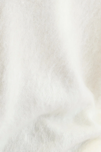 Mia Fratino | Edith Crew - Polar