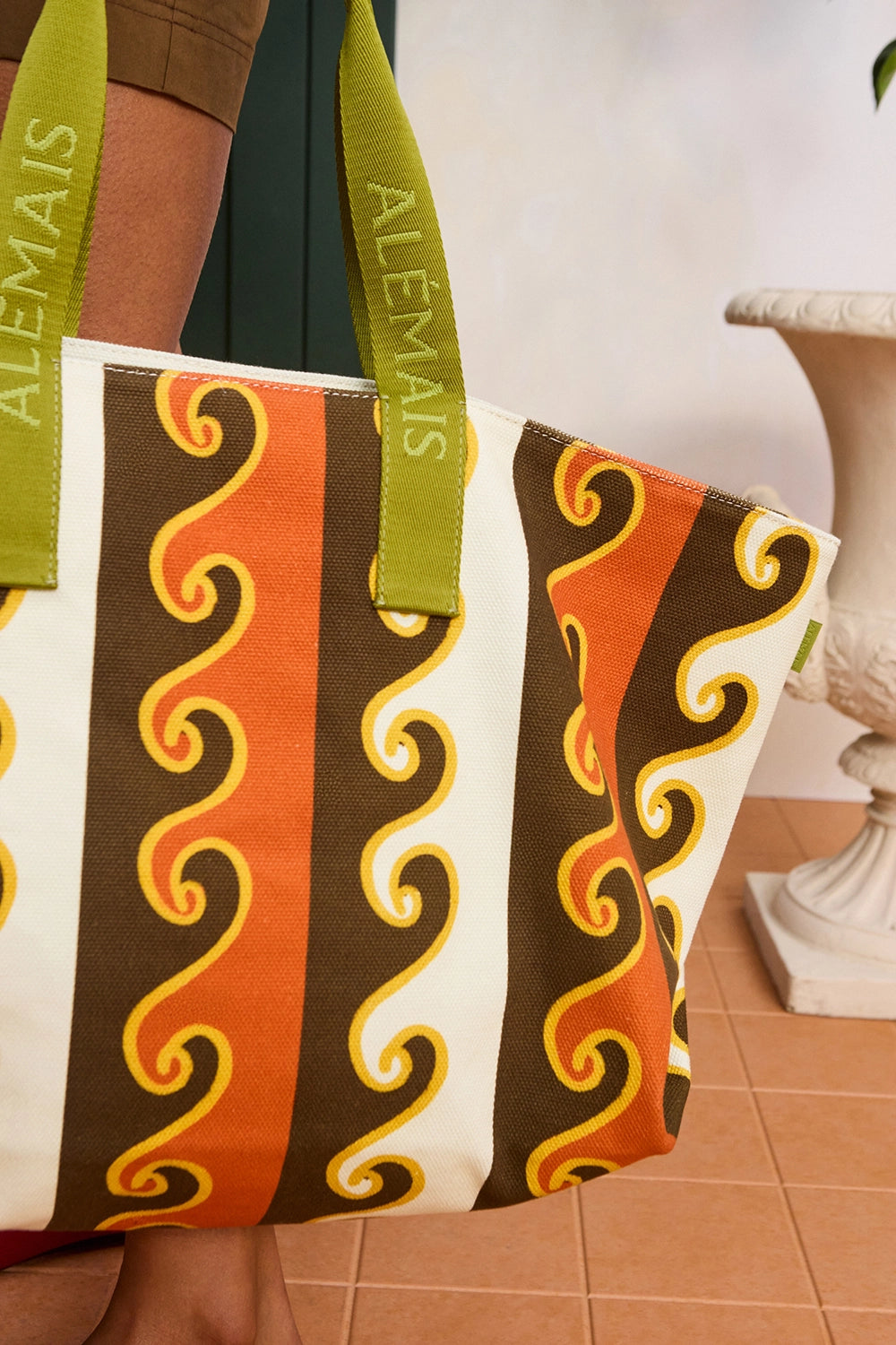 ALÉMAIS | ISLAND COVE BEACH TOTE