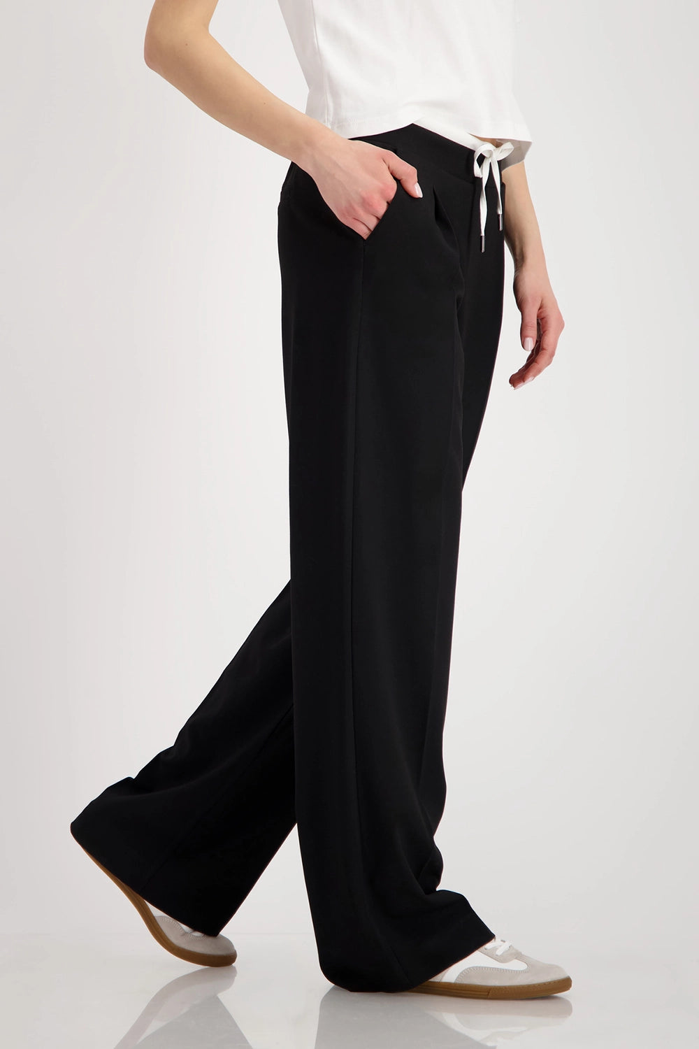 MONARI | STRAIGHT-LEG TROUSERS - BLACK 808751