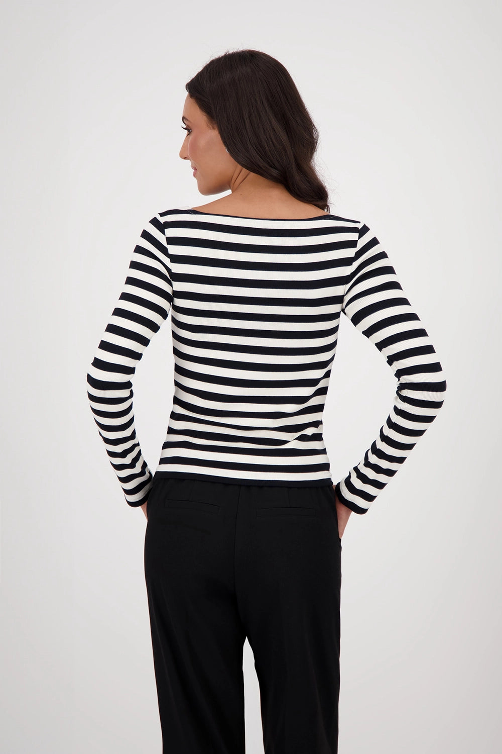 MONARI | SHIRT WITH STRIPE PATTERN - BLACK STRIPE 809050