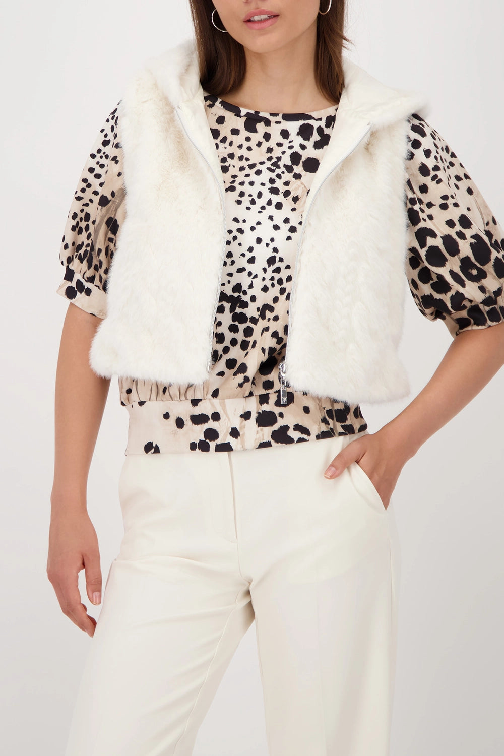 MONARI | FUR WAISTCOAT - CASHMERE 809138