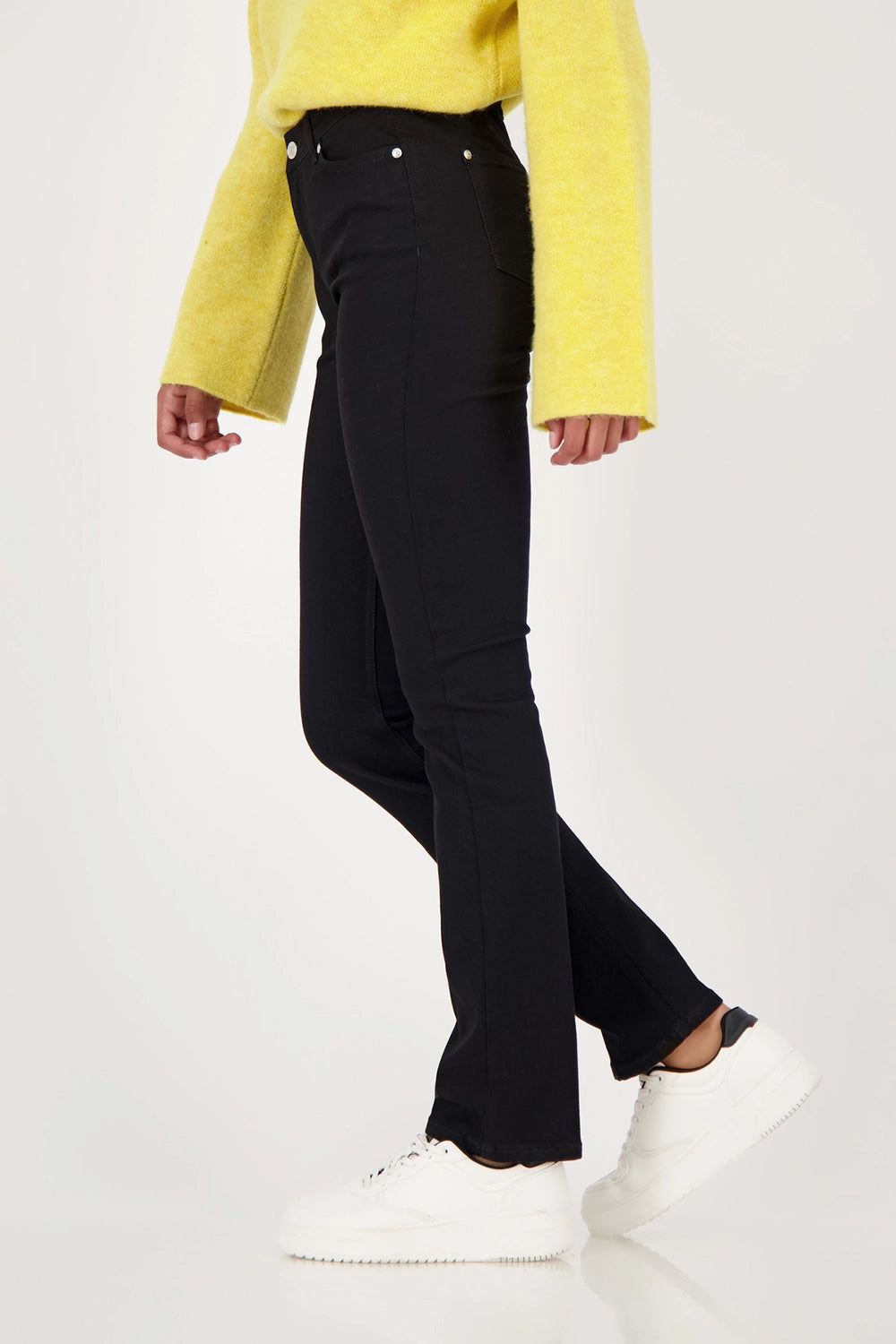 MONARI | JEANS WITH CREASE - BLACK 809235