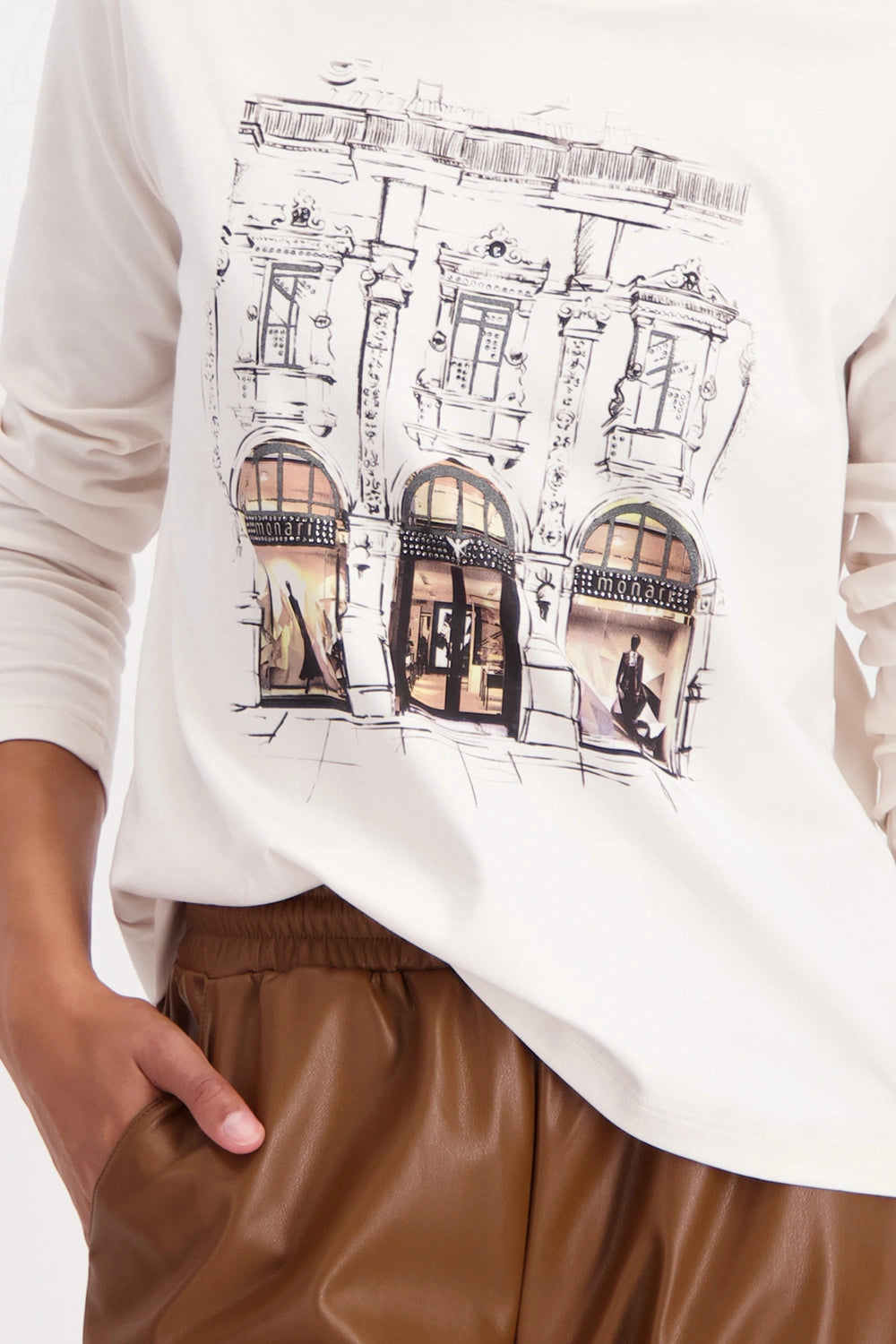 MONARI | LONG-SLEEVE SHIRT WITH CITY PRINT - ALMOND 809335
