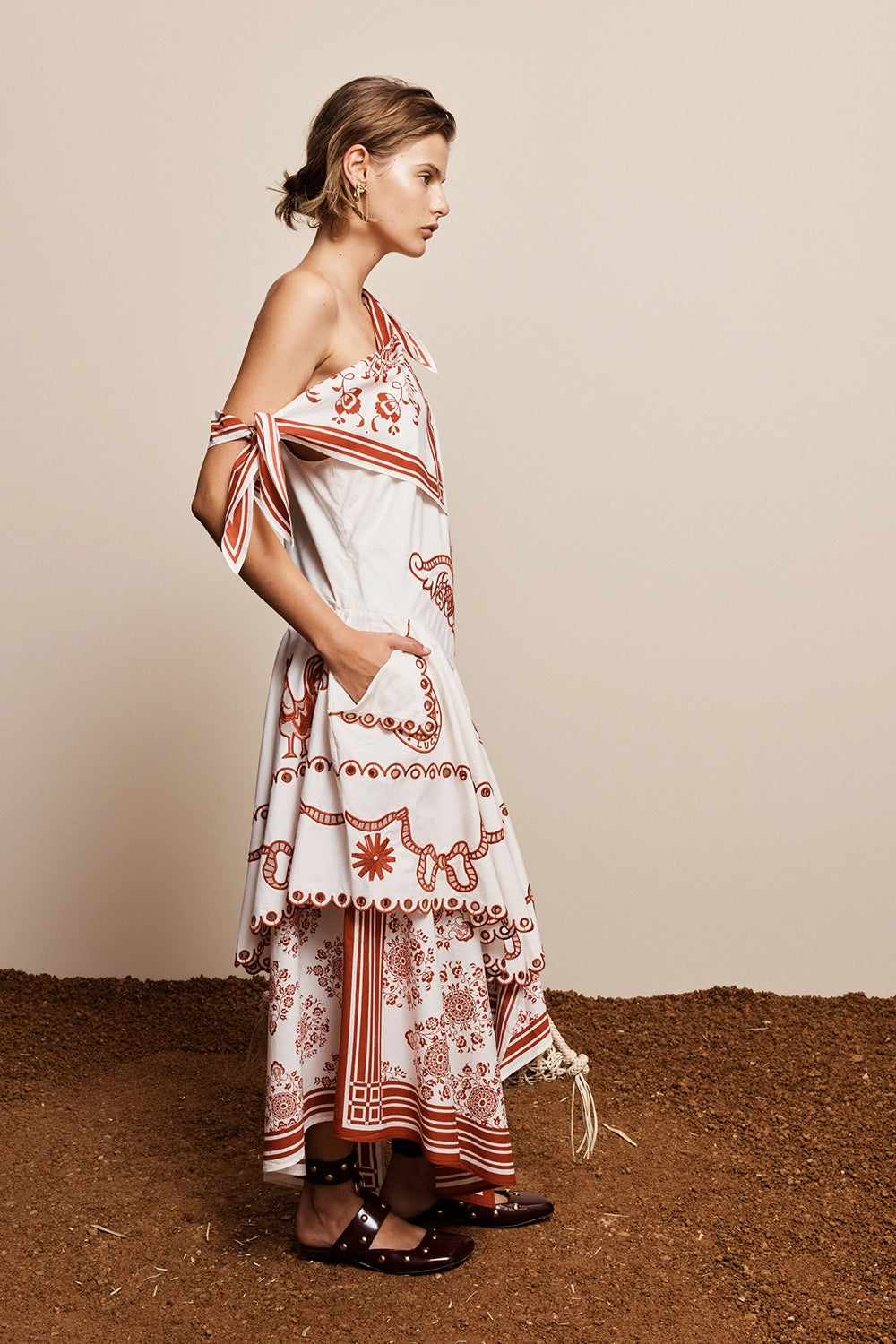 ALÉMAIS | GIDDY EMBROIDERED MIDI DRESS