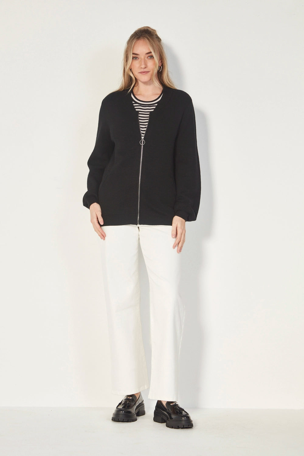 VERGE | CRUISE JEAN - White