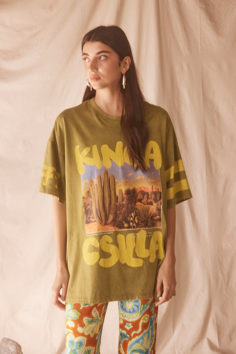 Kinga Csilla | Cacto Jardim Tee