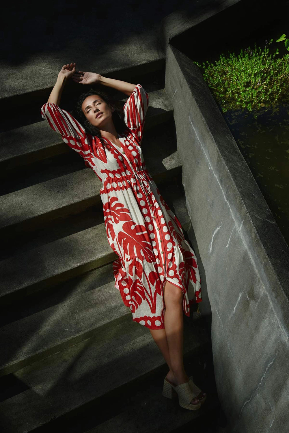 COOPER | NATURALLY GIFTED DRESS - RED/NATURAL