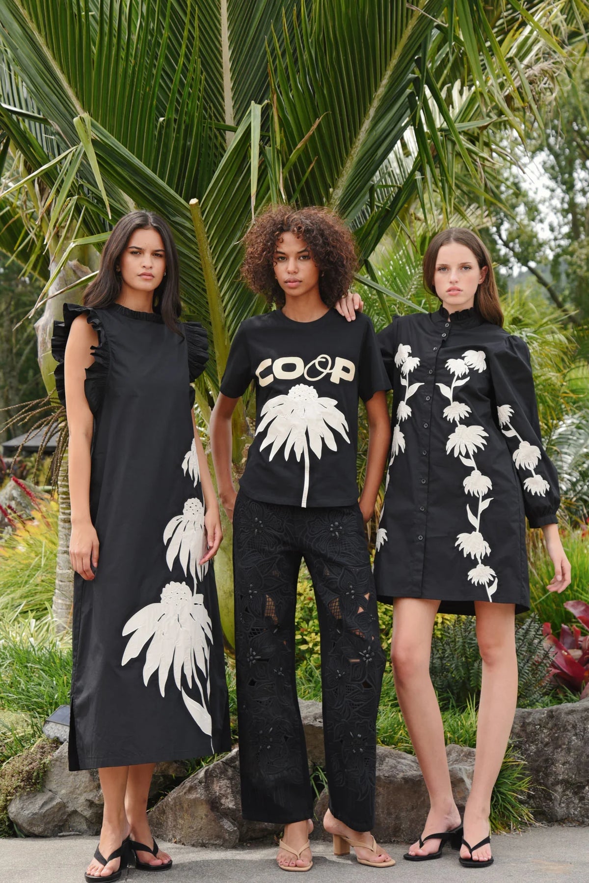 COOP | THREE-MENDOUS BLOOMS DRESS - BLACK & CREAM