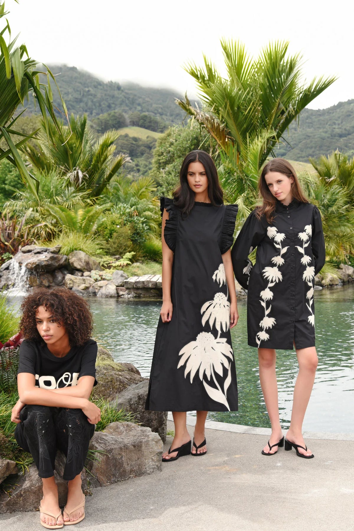 COOP | THREE-MENDOUS BLOOMS DRESS - BLACK & CREAM