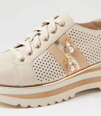 Django & Juliette | Eaglesy Milk Camel Multi Lace Up Flats