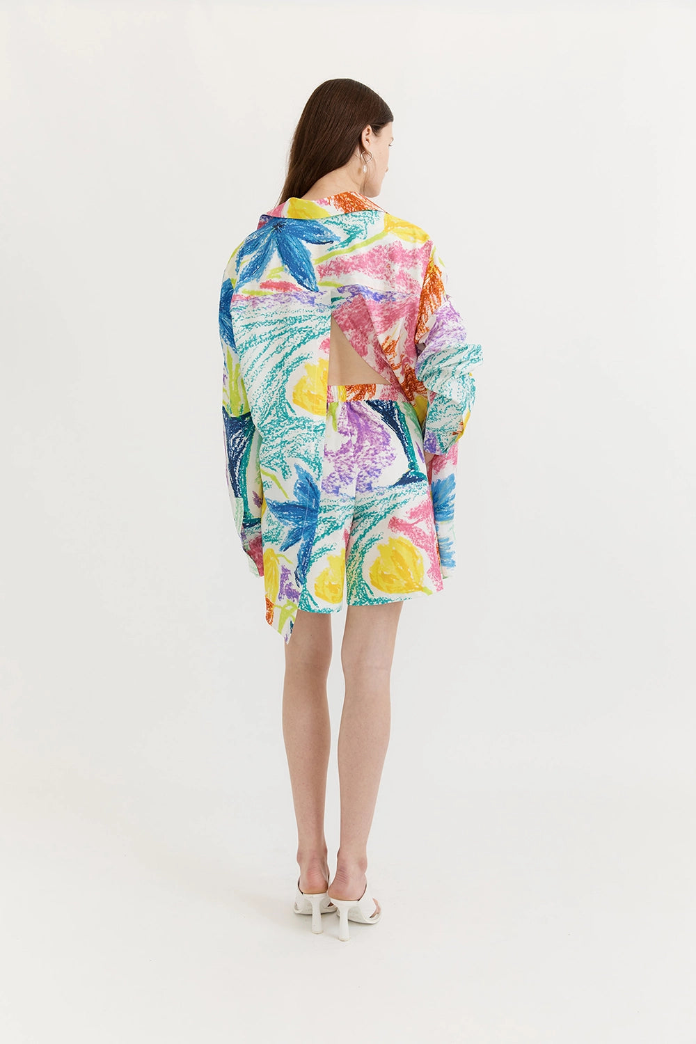 GARY BIGENI | AMBER DRAWSTRING SHORTS- BLUE FLOWER