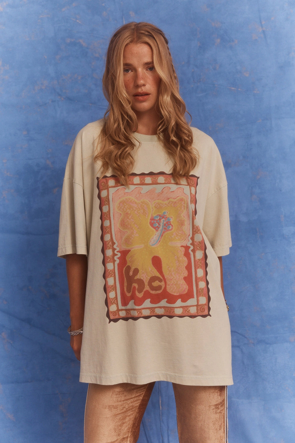 Kinga Csilla | Hibiscus Tee