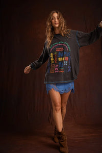 Kinga Csilla | Lantern Tommy Tee