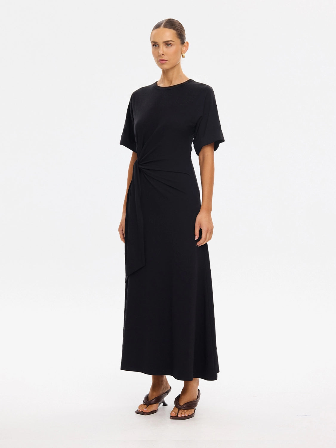 KIVARI | Erina Maxi Dress - Black