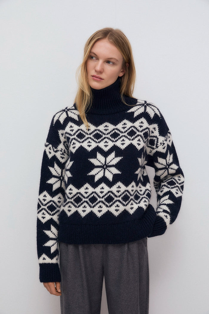 THE NEW SOCIETY | NERIANA WOMAN JUMPER - INFINITE NAVY