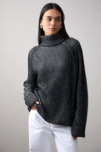 Mia Fratino | Ren Rollneck - Jet Black/Foggy