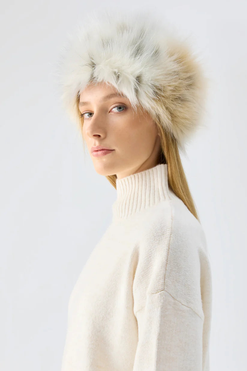 Unreal Fur| Natasha Hat - Snow Leopard