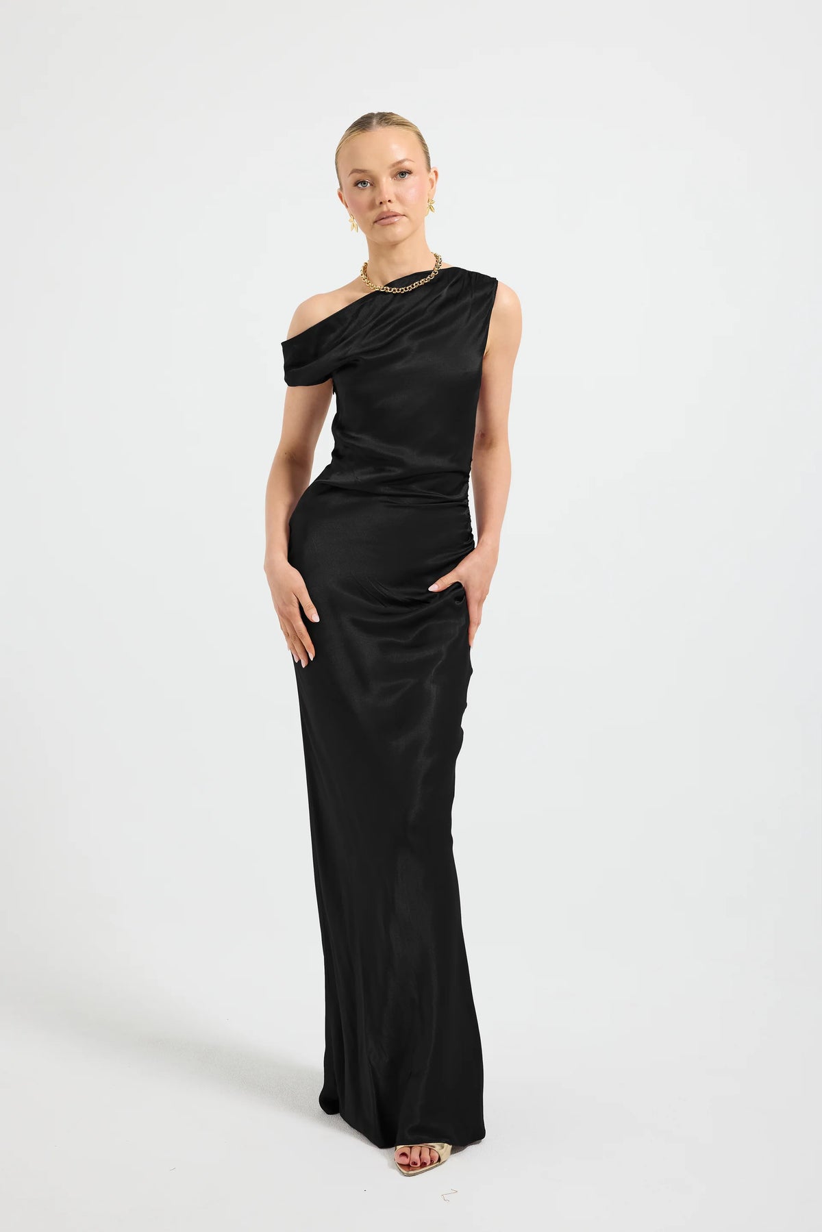 Pasduchas | Quinn Shoulder Maxi - Black