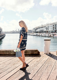 POL | TANGLE SHORT - BLACK/PEBBLE