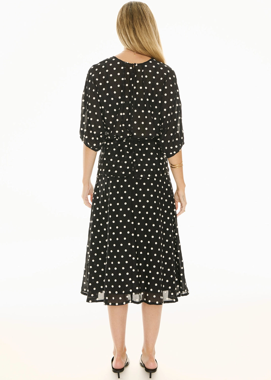 POL | CLOVE TOP EMBROIDERED