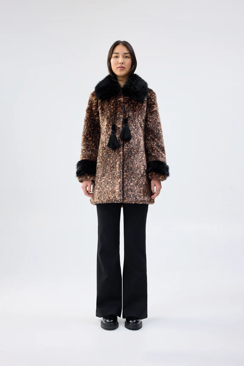 Unreal Fur | Planet Earth Coat - Leopard